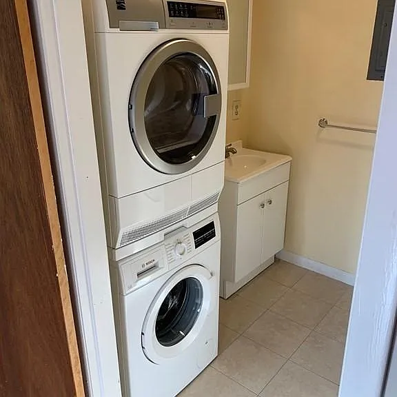 181 Northampton St #2.0 — Photo 8
