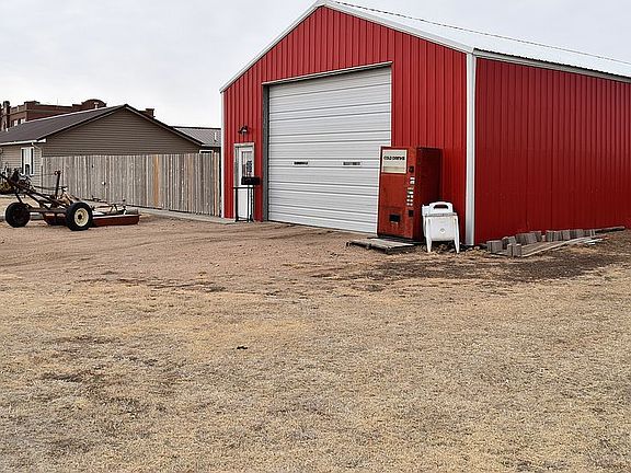 3rd image of 12081 S Road 130th W