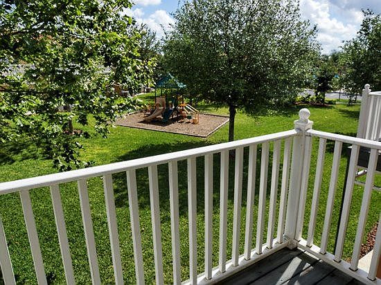 EI3T8452CCL-balcony