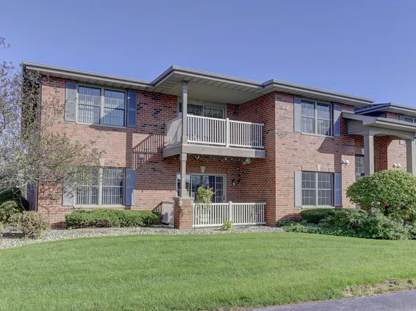 636 Cambridge Ct Unit 2-C, Munster, IN 46321