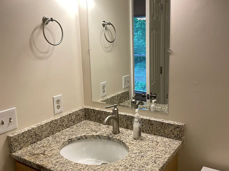 306 Leisure Ct #306 — Photo 12