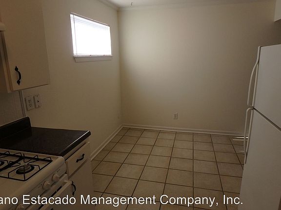 5th image of 2618 10th Ave APT 8