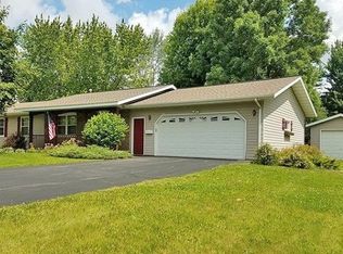 2323 Pecan Pkwy, Marshfield, WI 54449
