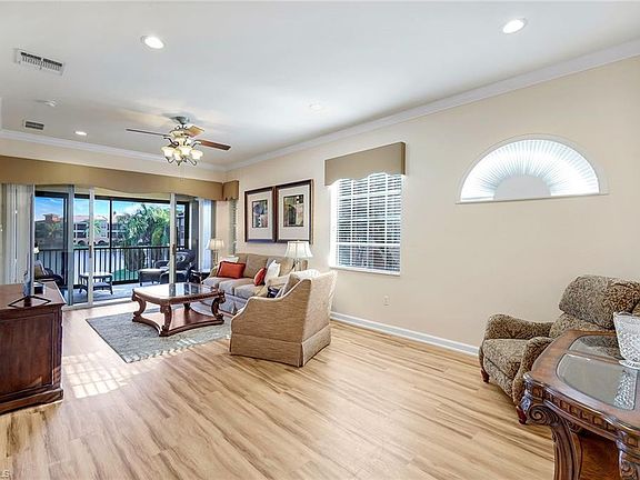 4th image of 8524 Via Lungomare CIR #206