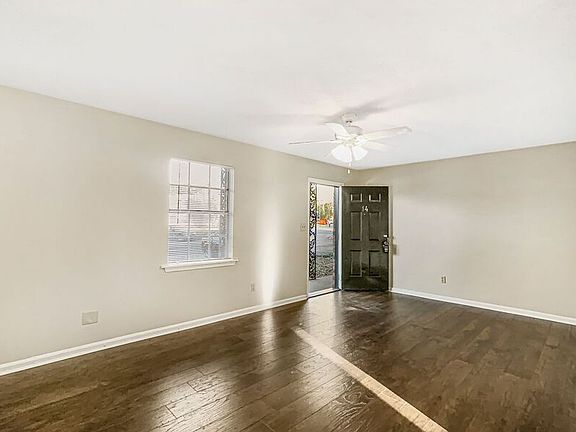 5th image of 3820 1st Ave APT 18