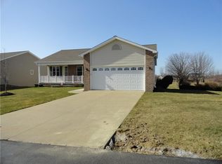 2670 Saddlewood Dr #13, Waterford, PA 16441