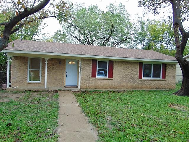 1st image of 9907 Bluffcreek Dr