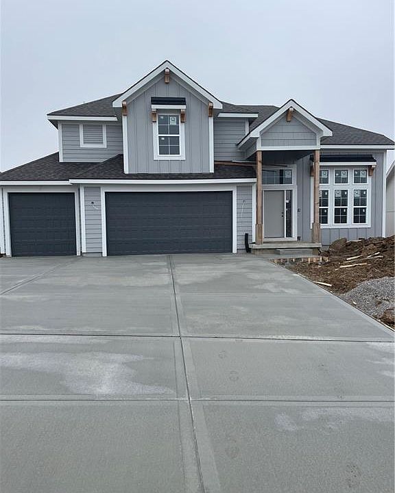 1st image of 2158 Little Creek Ct