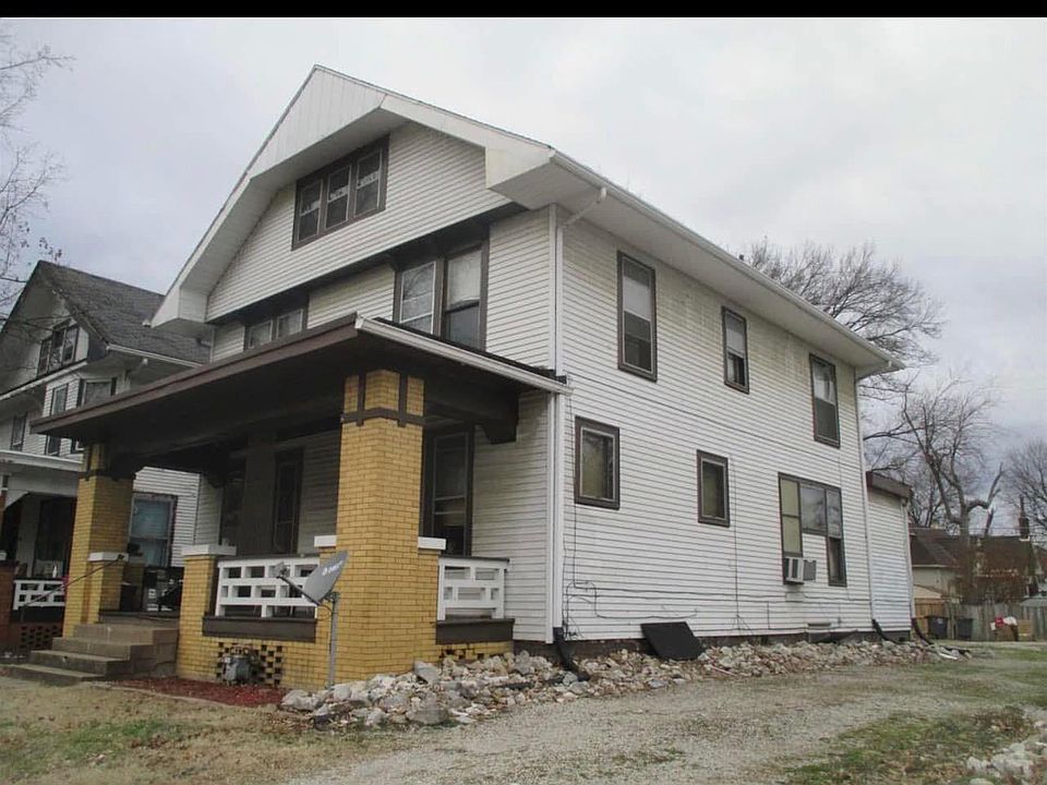 1st image of 825 E Blackford Ave #A
