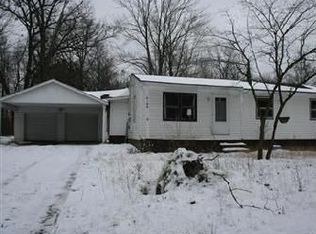 4199 E Pontaluna Rd, Fruitport, MI 49415