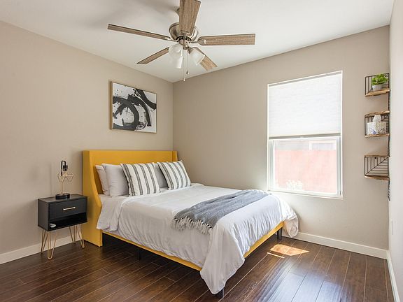 4th image of 708 S Olive St