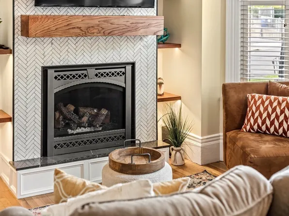 31 Vinal Ave #1, Somerville, MA 02143