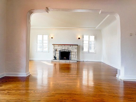 4th image of 6065 Pickford St #6065