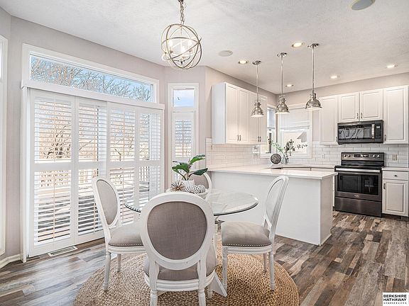4th image of 4458 N Branch Dr