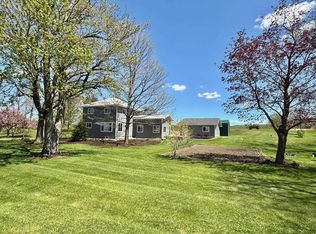 4528 N Coon Island Rd, Evansville, WI 53536