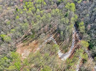 790 Davis Mountain Rd, Hendersonville, NC 28739