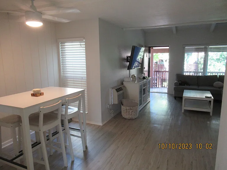 1030 W Macarthur Blvd #154 — Photo 7