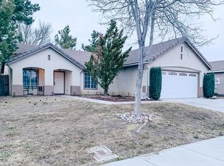 3325 E Avenue K6, Lancaster, CA 93535