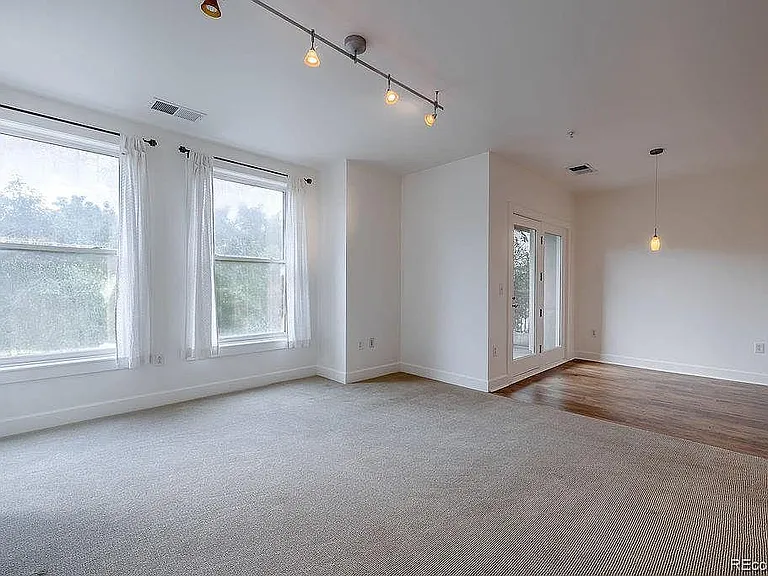 1631 N Emerson St — Photo 7