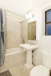 Rented by Level Group