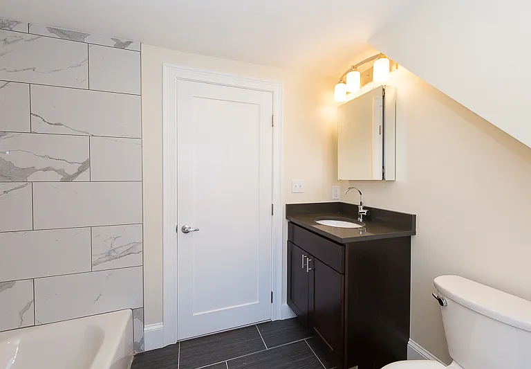 9 Rock Valley Ave #2 — Photo 18