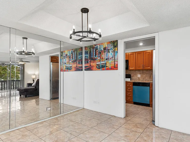 3710 Inverrary Dr #2G — Photo 11