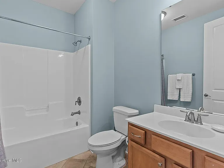 2537 Saint James Dr SE #102 — Photo 30