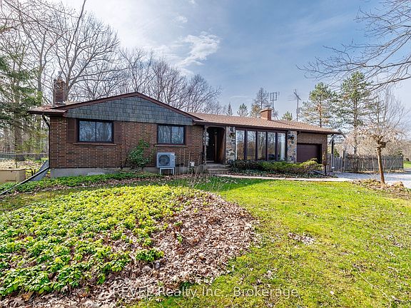 3rd image of 1255 Ott Rd