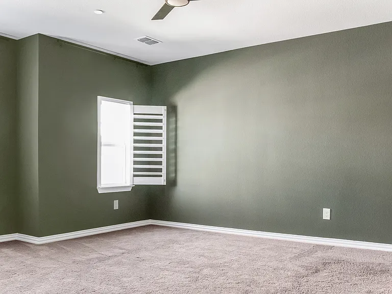 3730 Malibu Dr — Photo 19