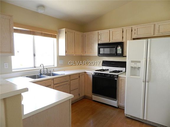 3rd image of 3437 Golden Pedal St #0