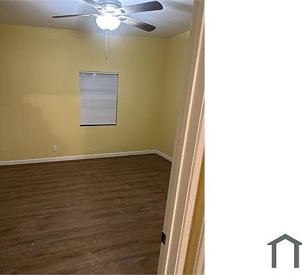 3rd image of 52 N Zunis Ave #52