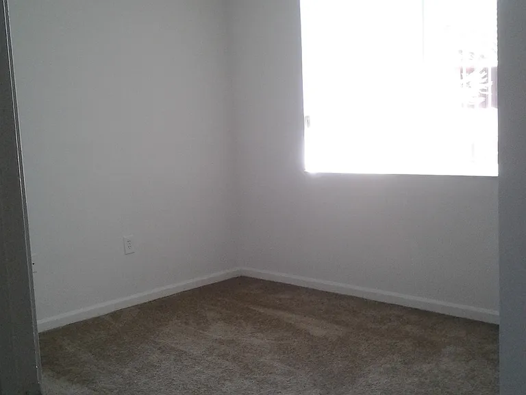 The Mirage Apartments — Photo 75