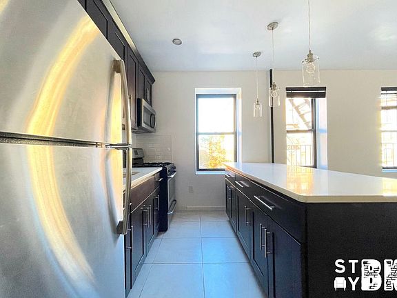 4th image of 265 Quincy St #3R