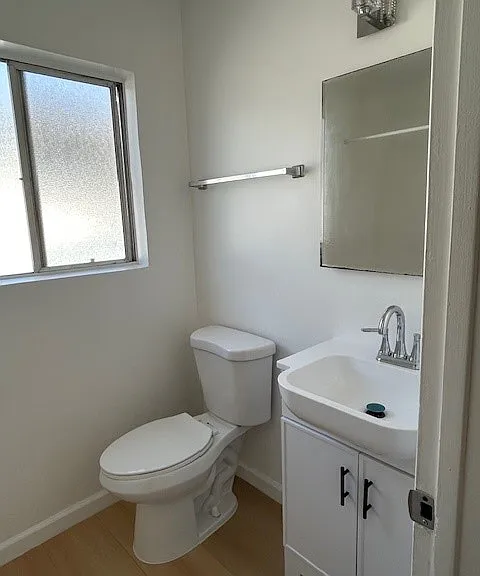 Beach House Apartments — Photo 10