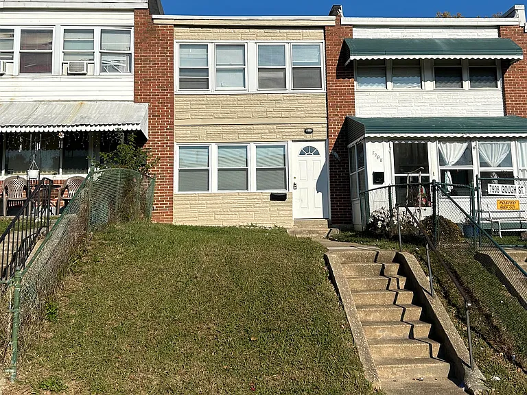 7906 Gough St — Photo 10