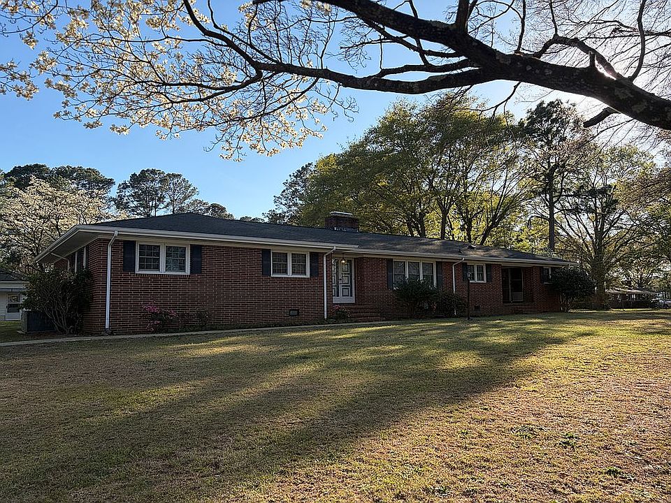 1st image of 100 Woodland Acres Ave