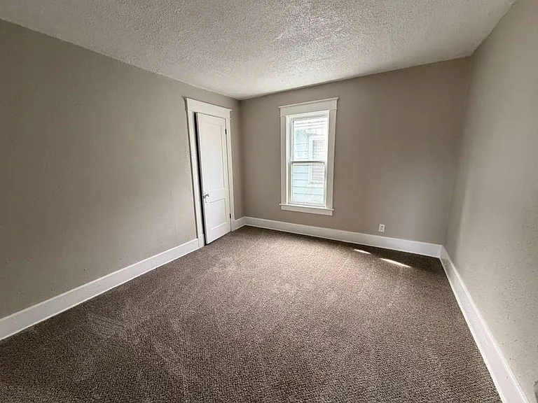 1063 Norwood Ave #2 — Photo 14
