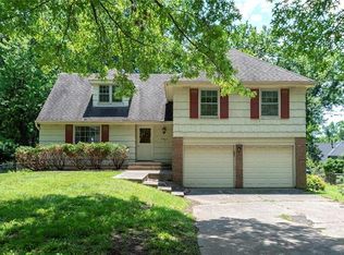 10809 W 95th Ter, Overland Park, KS 66214