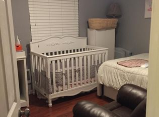 950 SE Edwards Dr, Dundee, OR 97115