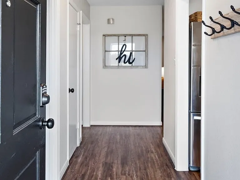 1302 Meadow Lark St — Photo 21
