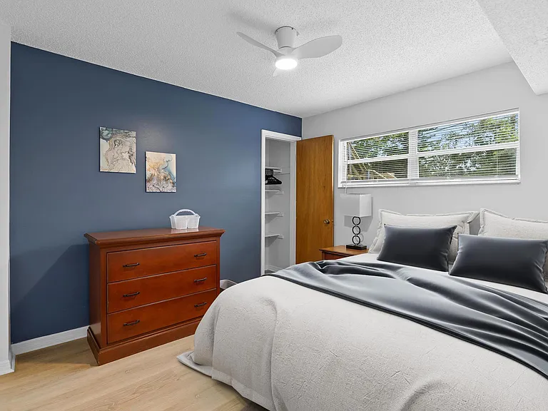 Hillock Ct — Photo 1