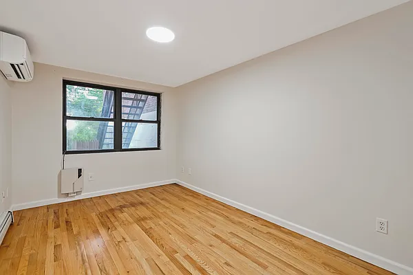 Sold by Avenue Sotheby's International Realty | media 30