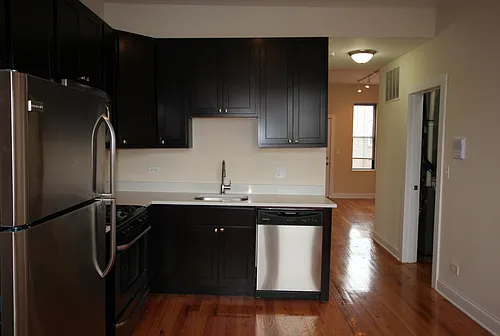 2540-42 W Augusta Blvd Photo 1