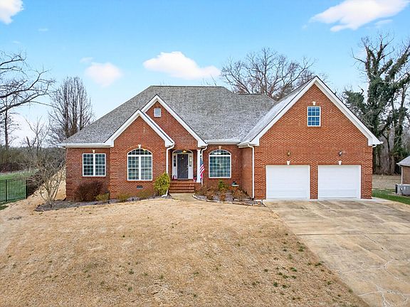 2nd image of 10824 Daffodil Cir