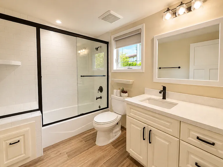 32039 Grenville Ct — Photo 11