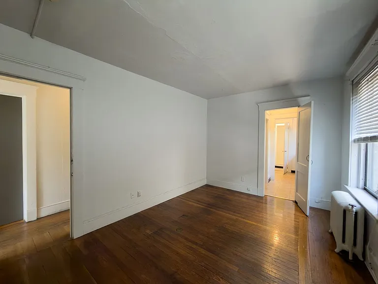 644-646 Orange St — Photo 50