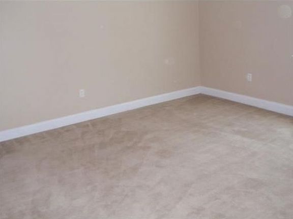 3rd image of 4124 Delaware Ave APT C