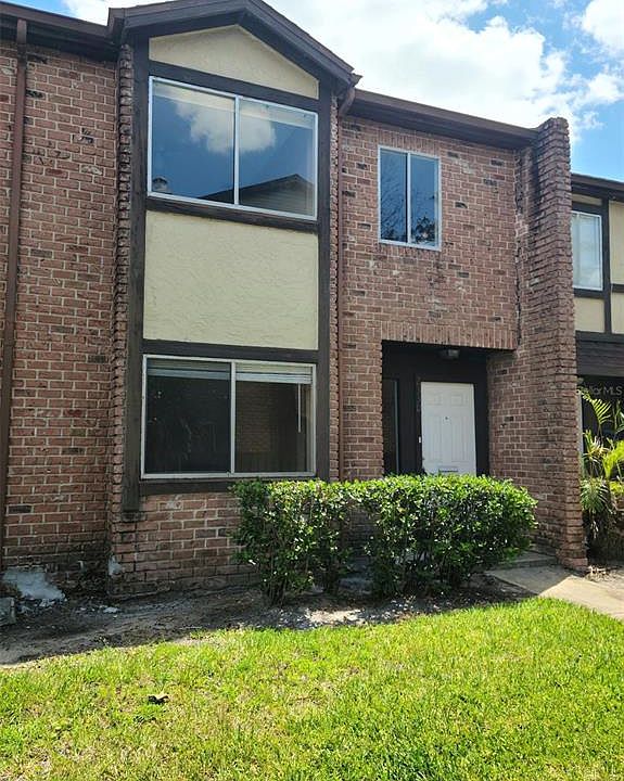 1st image of 2330 HUNTINGTON GREEN CT #6