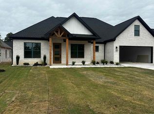 7059 Star Dust Ln, Alexander, AR 72002