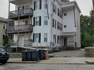 577 Willow St #3R, Woonsocket, RI 02895